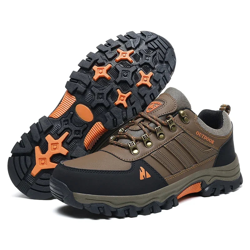 Lightweight Outdoor Hiking Shoes With Breathable Non Slip Sole